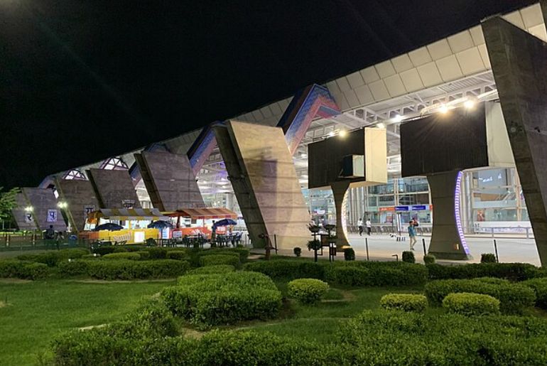 Well-Connected Travel